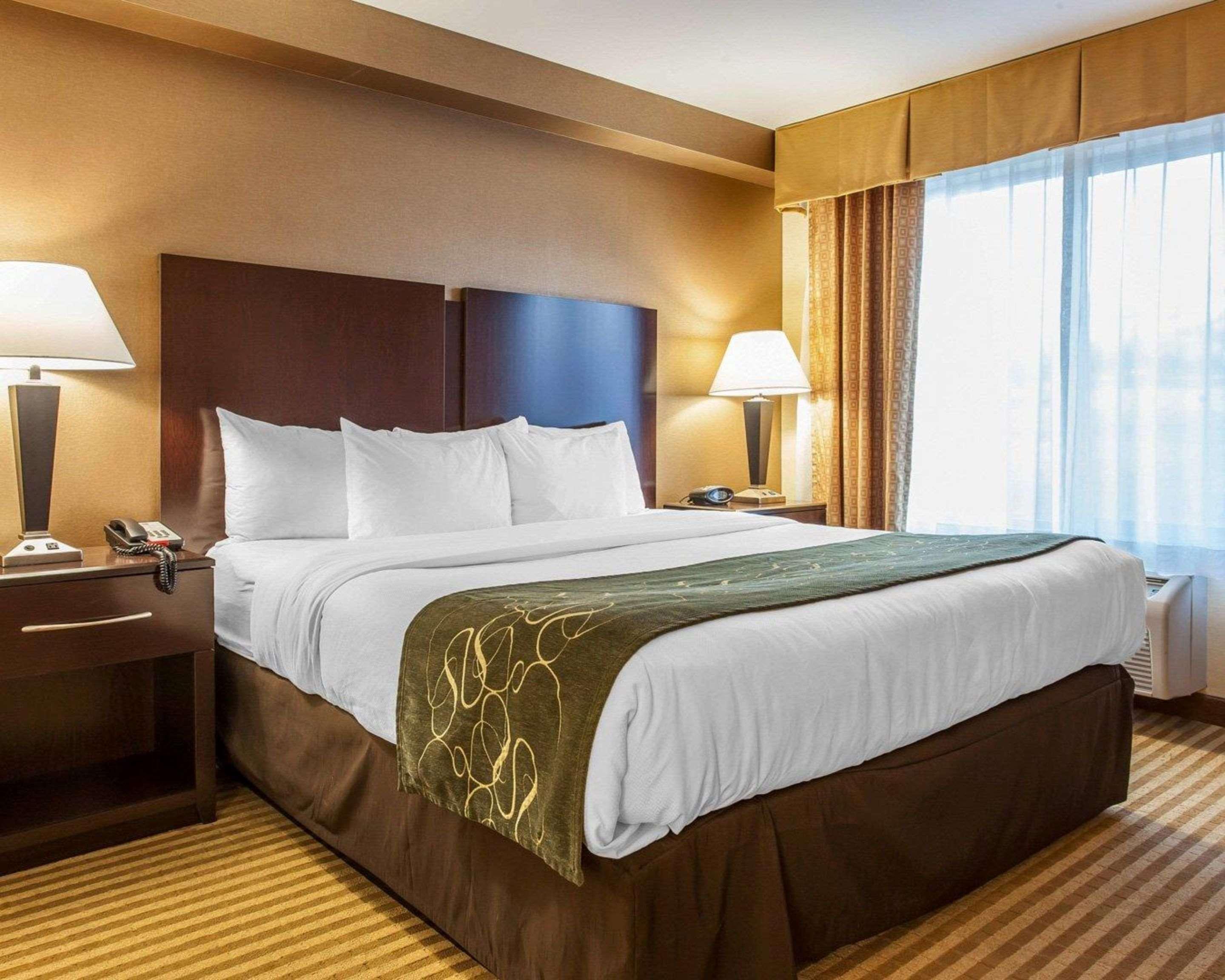 Comfort Suites Wenatchee Gateway Экстерьер фото