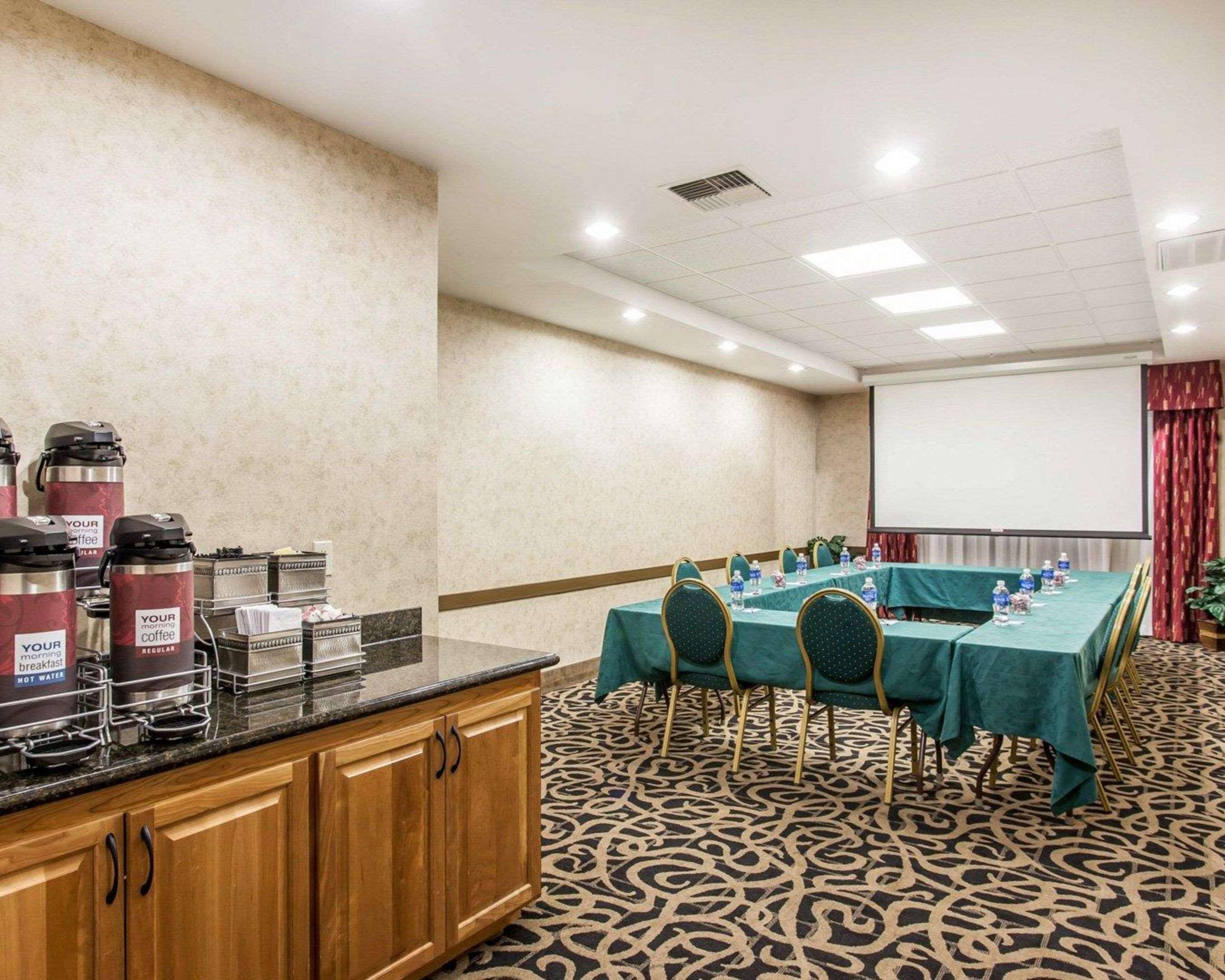 Comfort Suites Wenatchee Gateway Экстерьер фото