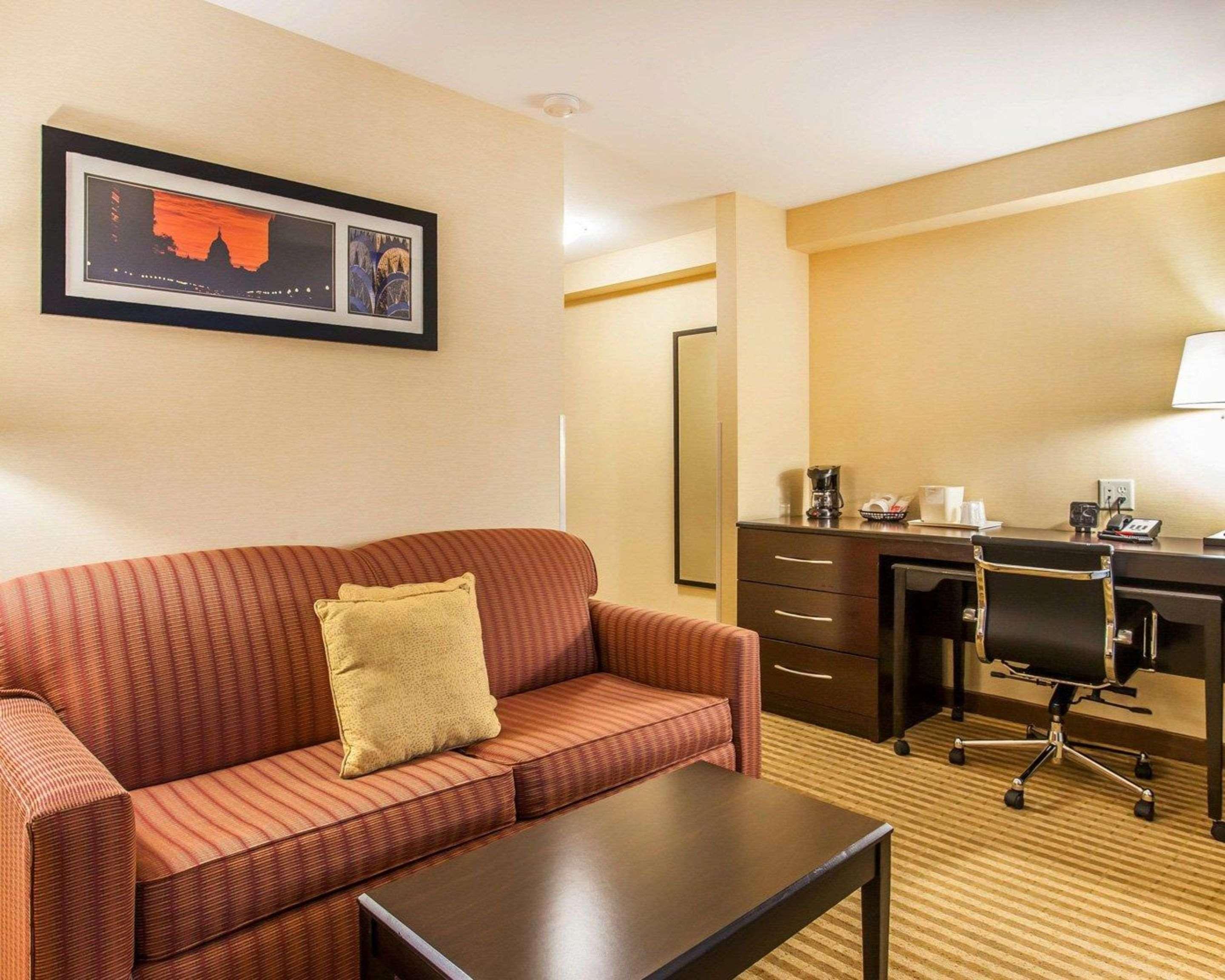 Comfort Suites Wenatchee Gateway Экстерьер фото