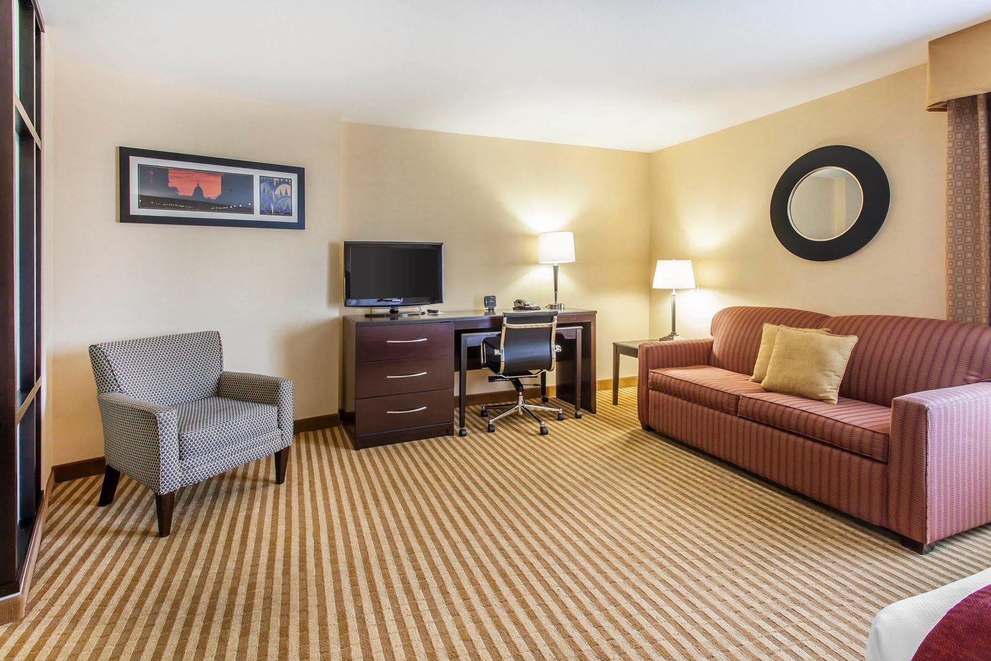 Comfort Suites Wenatchee Gateway Экстерьер фото