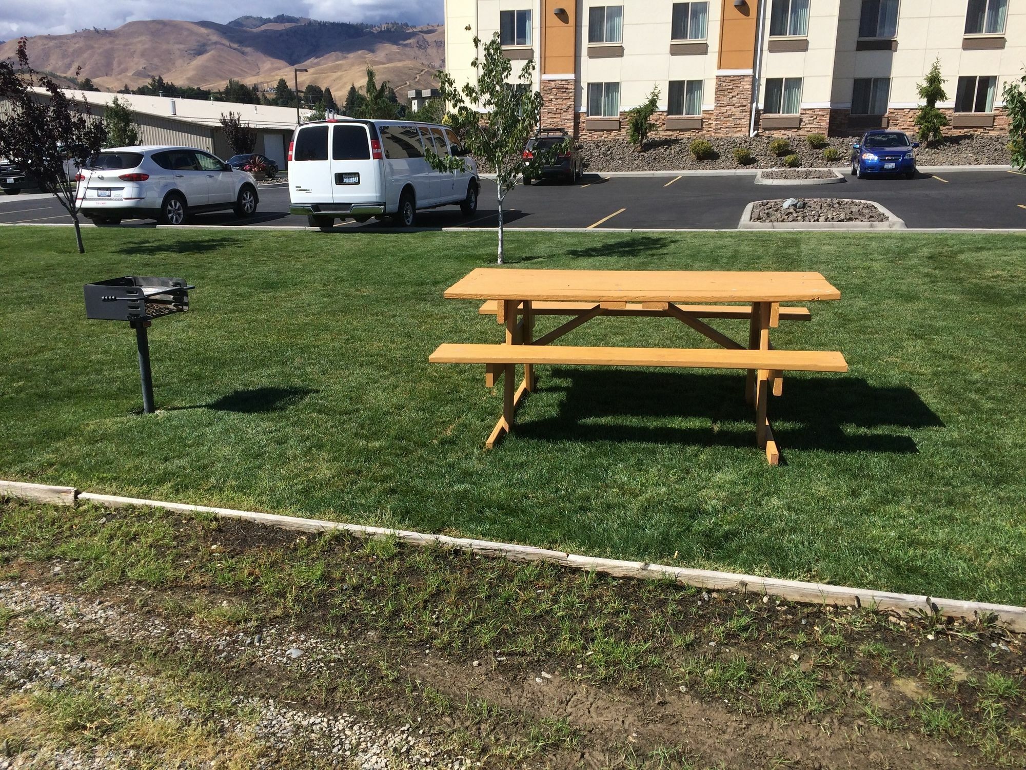 Comfort Suites Wenatchee Gateway Экстерьер фото