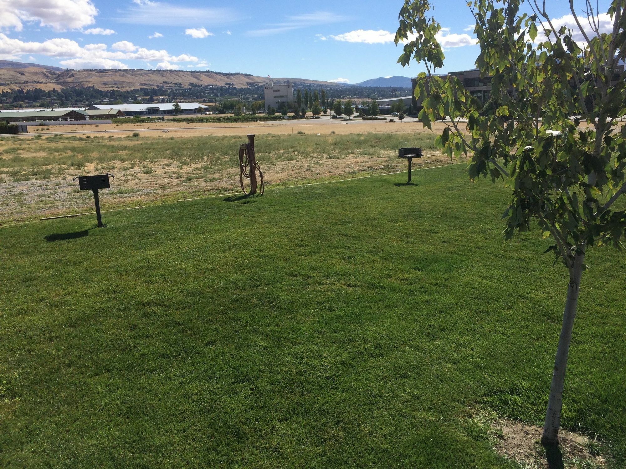 Comfort Suites Wenatchee Gateway Экстерьер фото